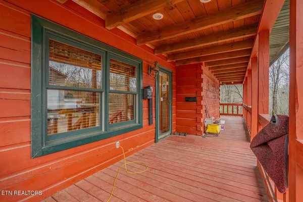 $1,100,000 | 147 R & R Sawmill Road, Harriman, TN 37748