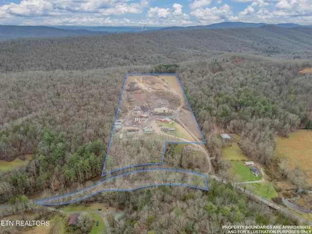 $1,150,000 | 147 R & R Sawmill Road, Harriman, TN 37748