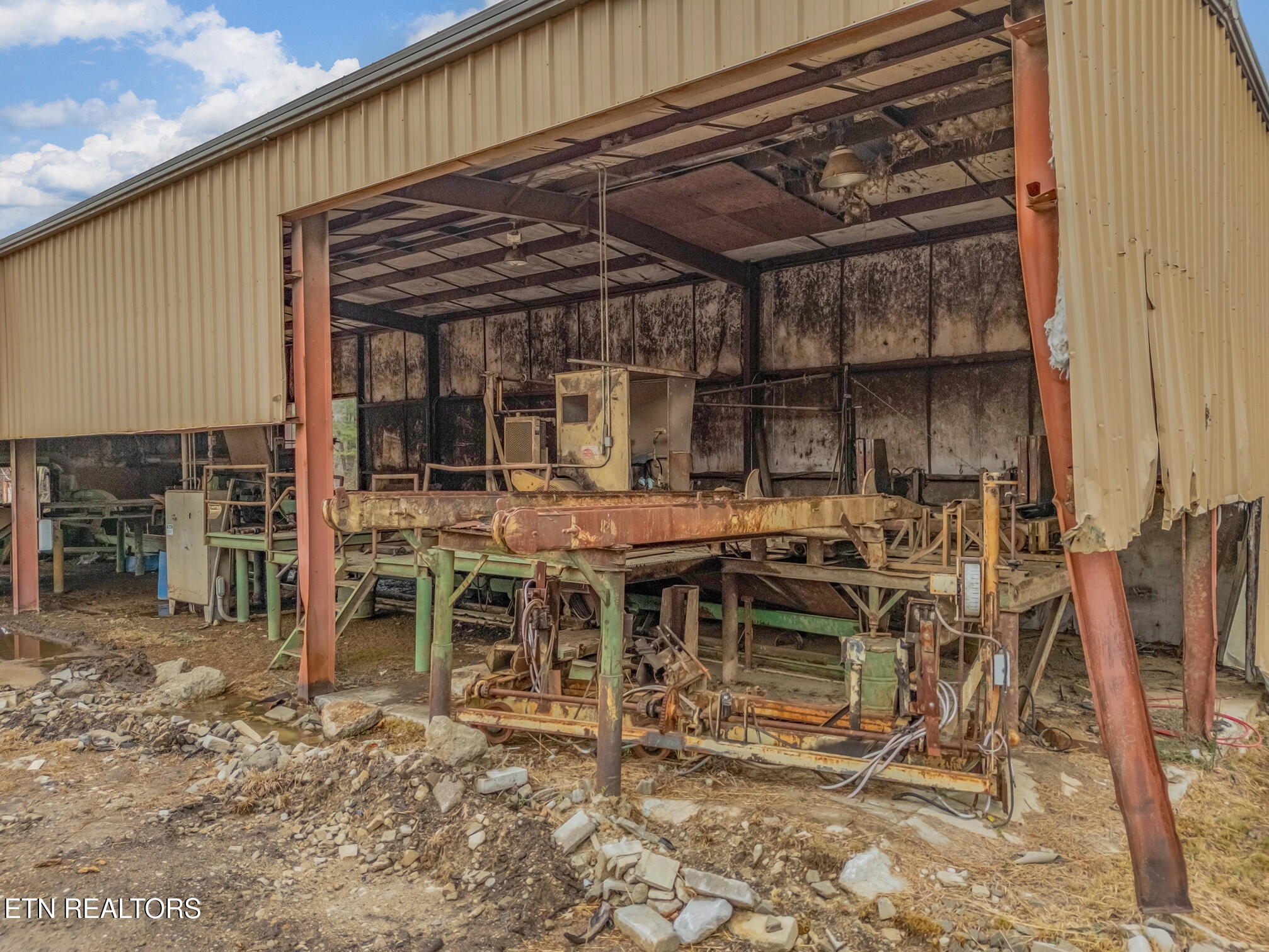 147 R & R Sawmill Road Harriman, TN 37748 - Photo 46 of 55 DJI_20251206042527_0526_D-HDR