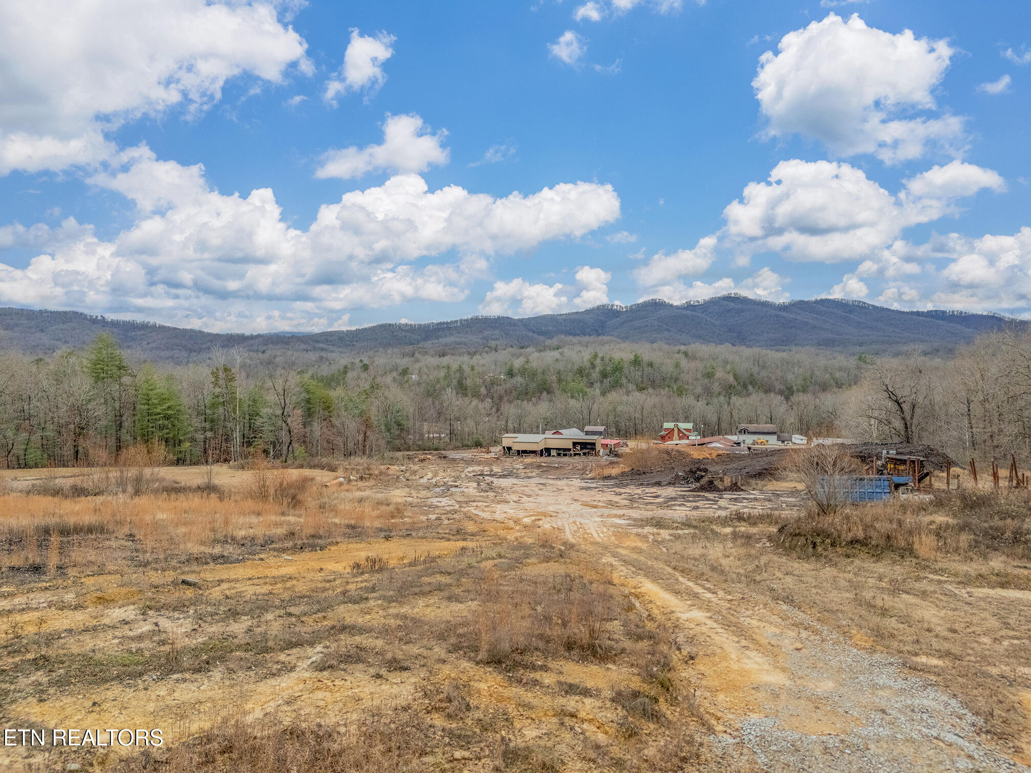 147 R & R Sawmill Road Harriman, TN 37748 - Photo 53 of 55 DJI_20251206042359_0506_D-HDR