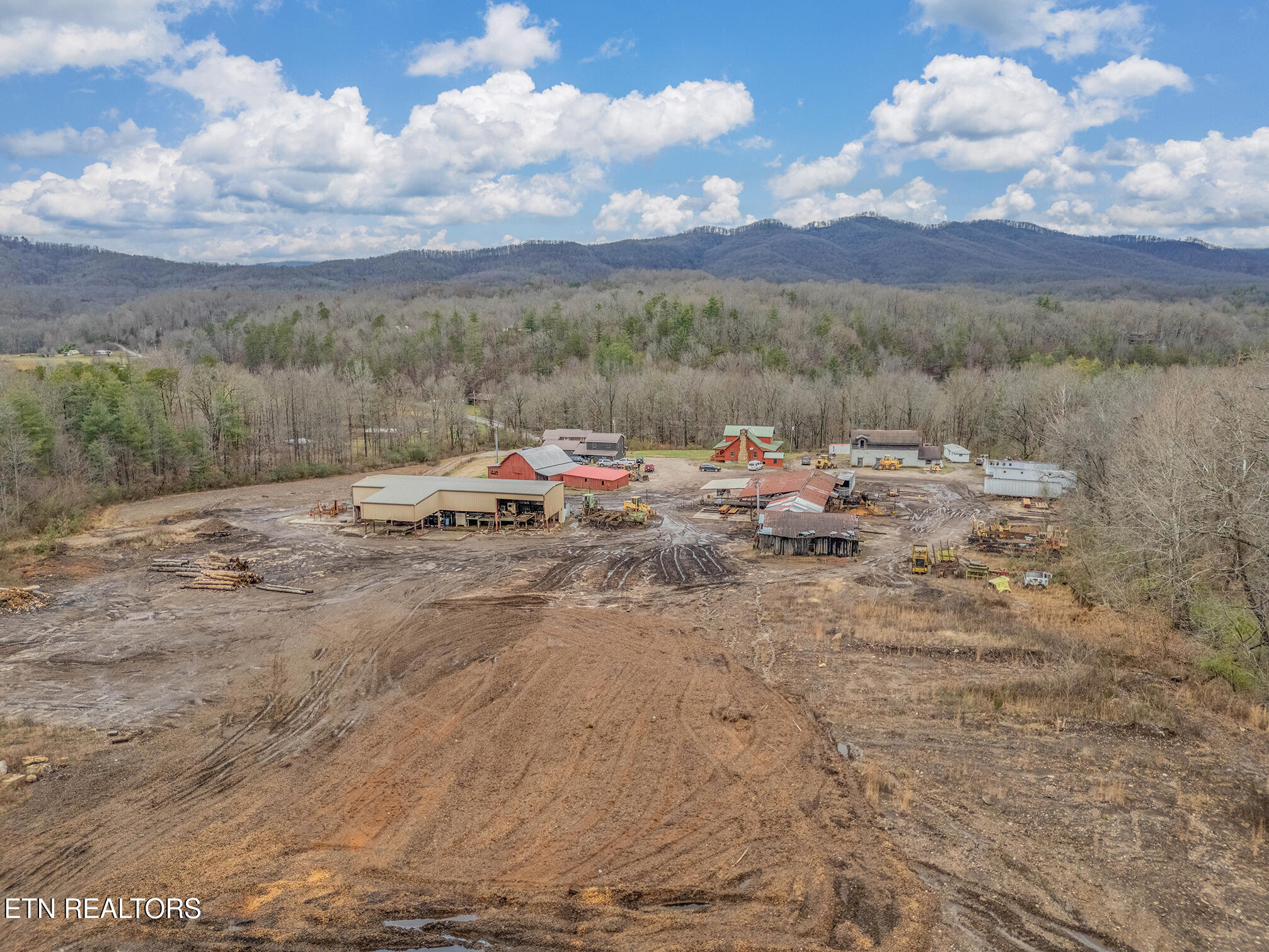 147 R & R Sawmill Road Harriman, TN 37748 - Photo 54 of 55 DJI_20251206042426_0511_D-HDR