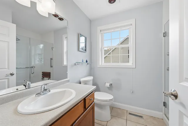 $615,000 | 10 Dewberry Lane, Hooksett, NH 03106