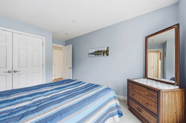 $615,000 | 10 Dewberry Lane, Hooksett, NH 03106