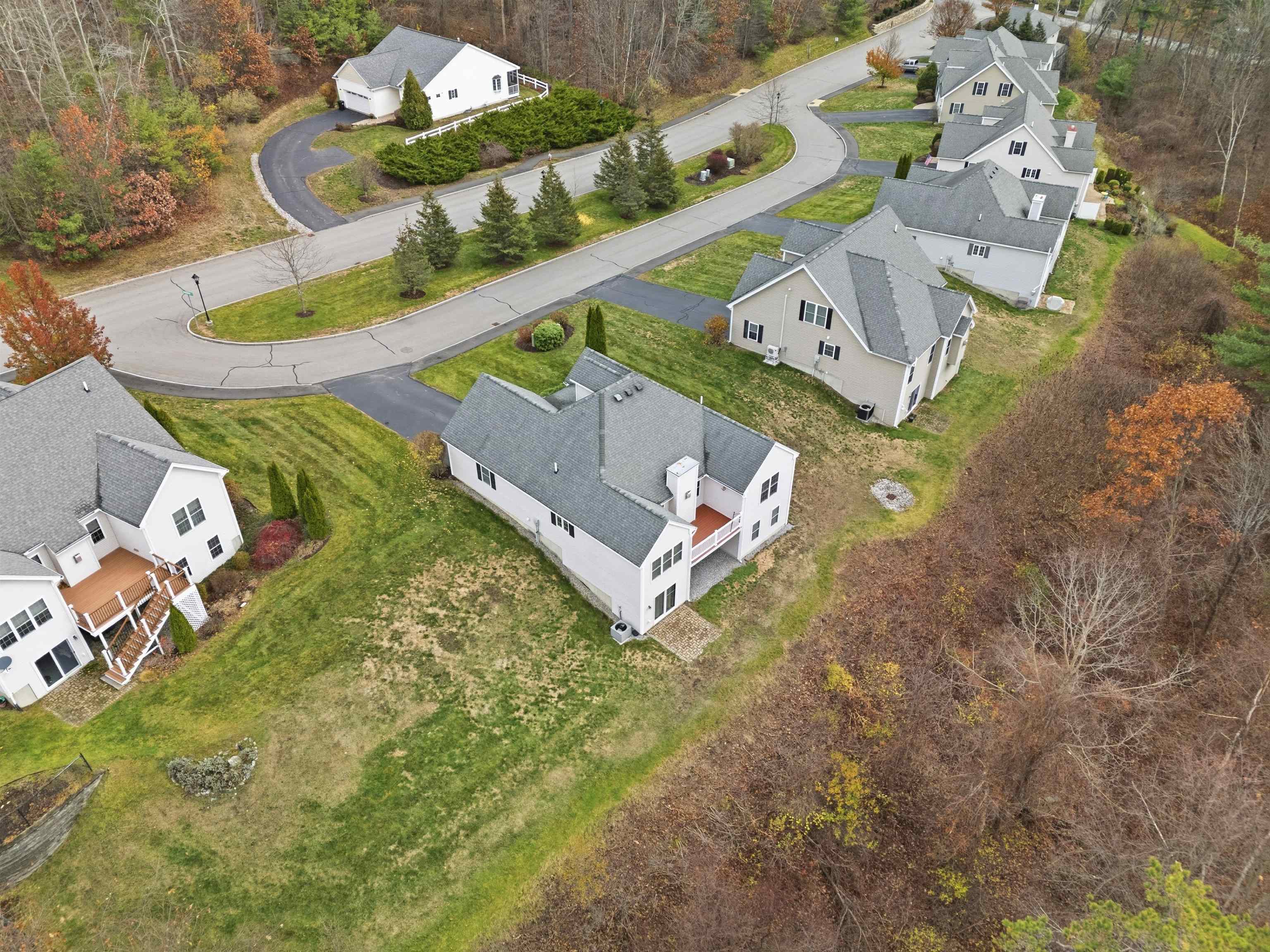 10 Dewberry Lane Hooksett, NH 03106 - Photo 8 of 42