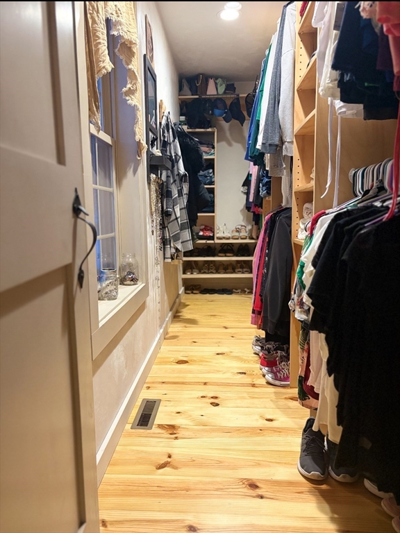 158 Purgatory Road Northbridge, MA 01588 - Photo 25 of 36