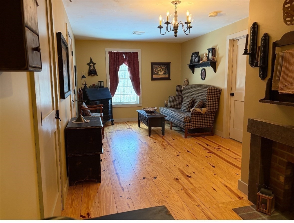 158 Purgatory Road Northbridge, MA 01588 - Photo 30 of 36