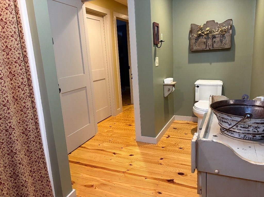 158 Purgatory Road Northbridge, MA 01588 - Photo 34 of 36