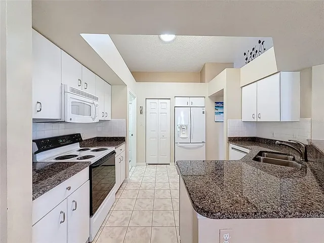 $279,000 | 5865 Macaw Place, Lakeland, FL 33809