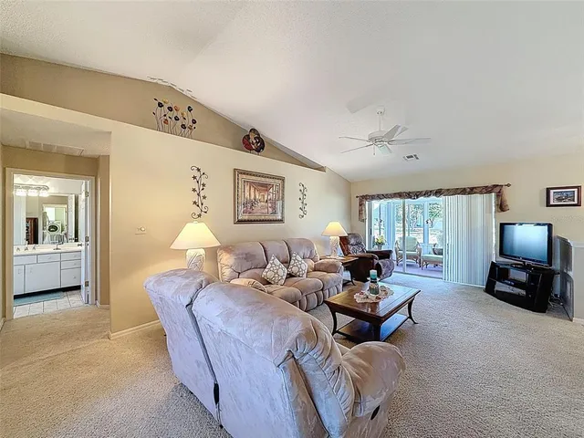 $279,000 | 5865 Macaw Place, Lakeland, FL 33809