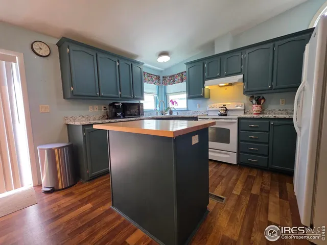 $137,900 | 3340 Longview Boulevard, Unit 379, Longmont, CO 80504