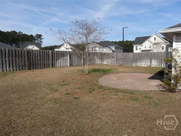 $2,100 | 185 Willow Oak Drive, Richmond Hill, GA 31324