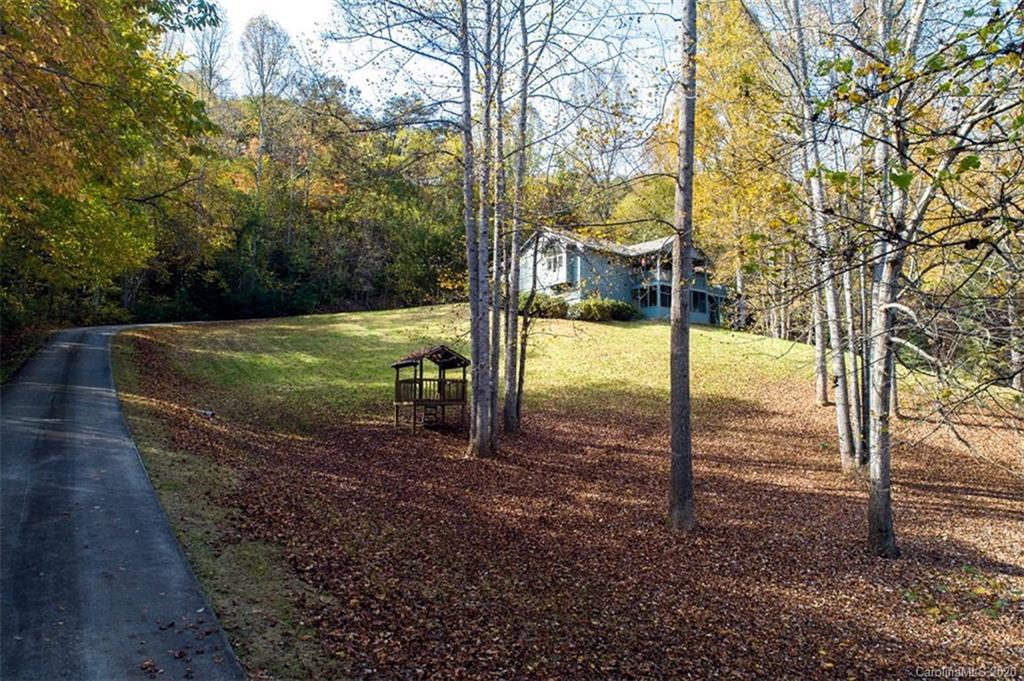 99 Berry Hill Road Sylva, NC 28779 - Photo 5 of 16 Gallery Image 5