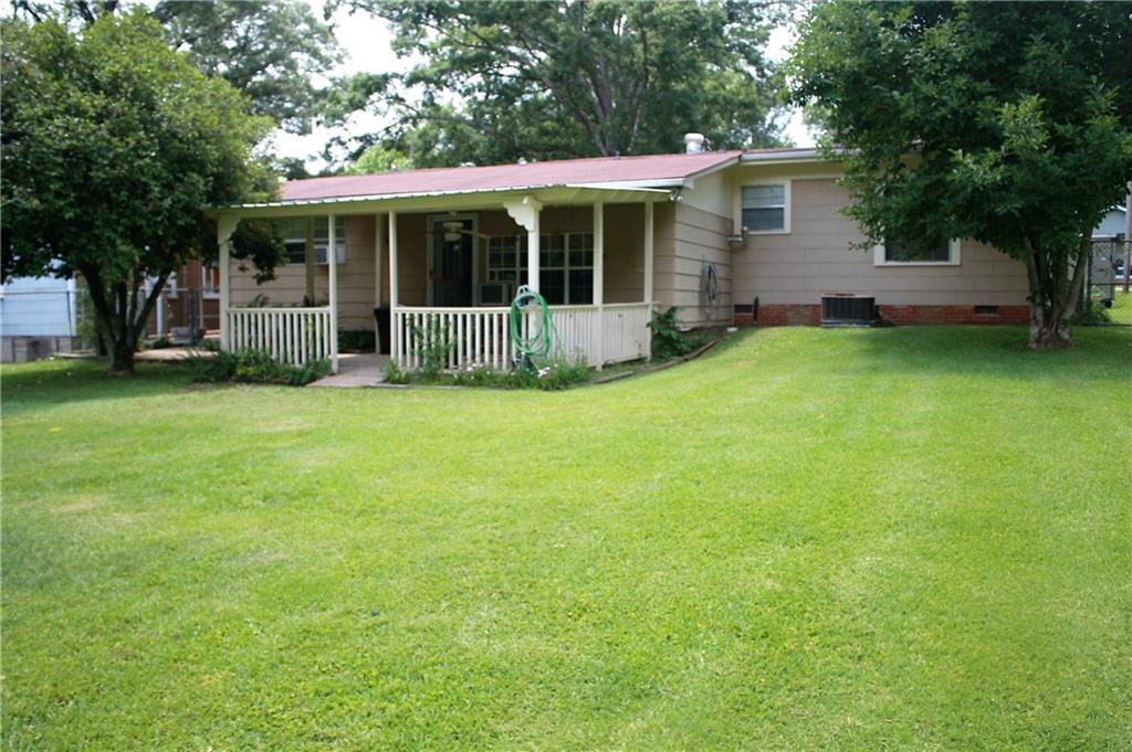 802 Howe Street McComb, MS 39648 - Photo 4 of 24 Gallery Image 4