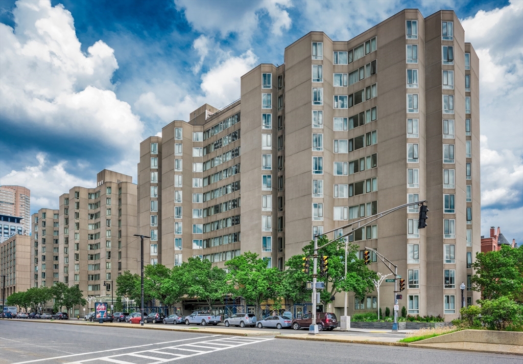 150 Huntington Avenue, Unit SJ3 Boston, MA 02115 - Photo 1 of 11 a tall building sitting on the side of a street