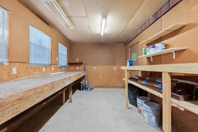 $330,000 | 20 Woody Creek Drive, Conroe, TX 77301