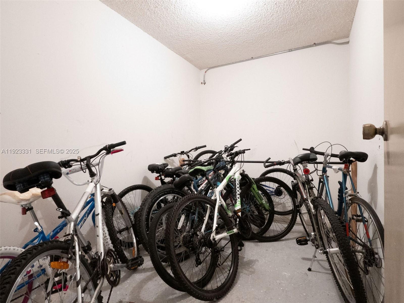6600 Cypress Road, Unit 406 Plantation, FL 33317 - Photo 24 of 28 a view of an bike storage
