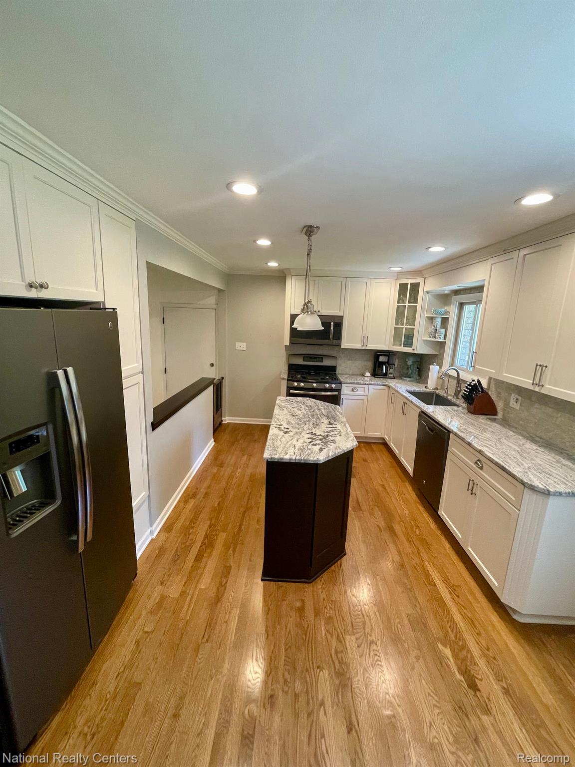 6723 Langle Drive Clarkston, MI 48346 - Photo 15 of 42 Gallery Image 15
