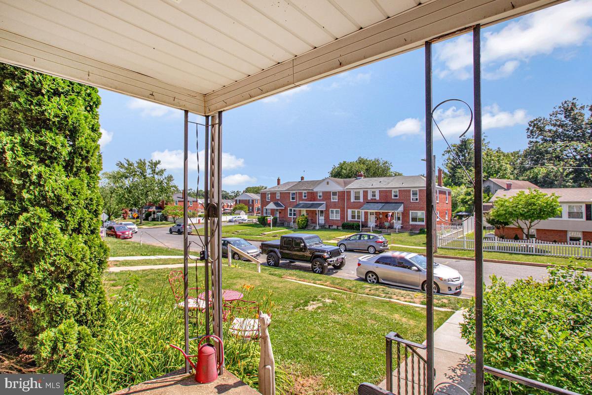 57 Garden Ridge Road Baltimore, MD 21228 - Photo 3 of 22