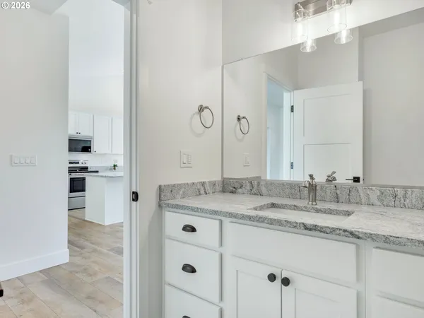 $674,900 | 35636 Bella Rdg Loop, Astoria, OR 97103