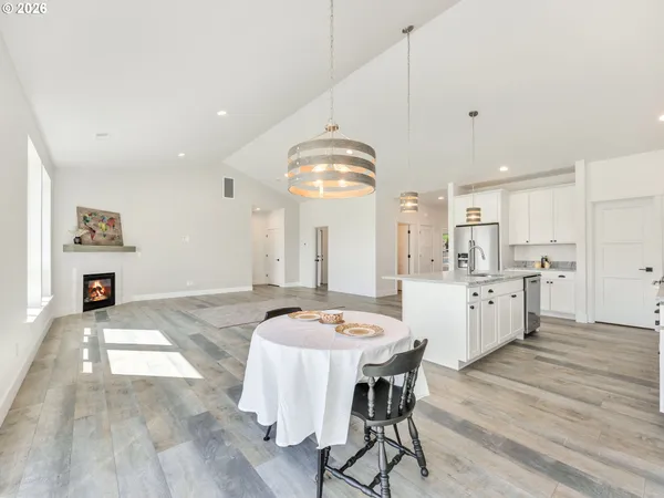 $674,900 | 35636 Bella Rdg Loop, Astoria, OR 97103