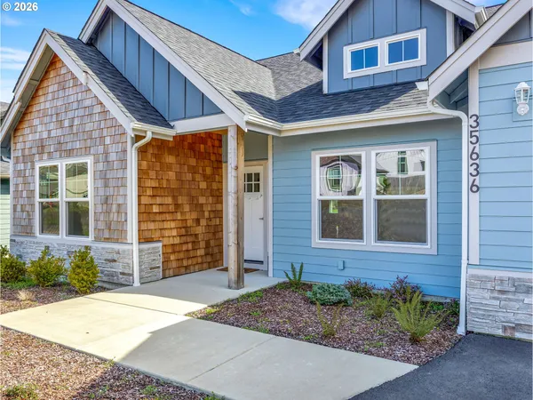 $674,900 | 35636 Bella Rdg Loop, Astoria, OR 97103