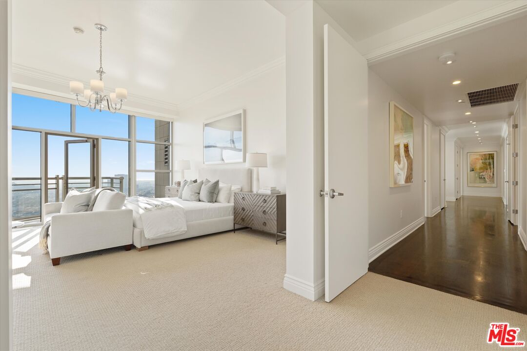 10776 Wilshire Boulevard, Unit 1904 Los Angeles, CA 90024 - Photo 10 of 26