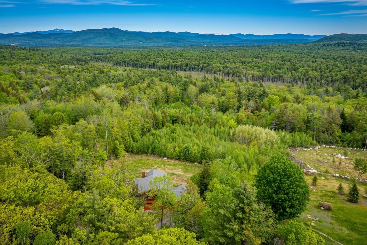 1881 Brownfield Road Conway, NH 03813 - Photo 5 of 47