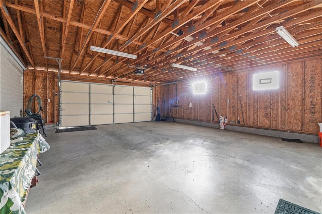 2001 Pond Lane Elizabeth, PA 15037 - Photo 33 of 38