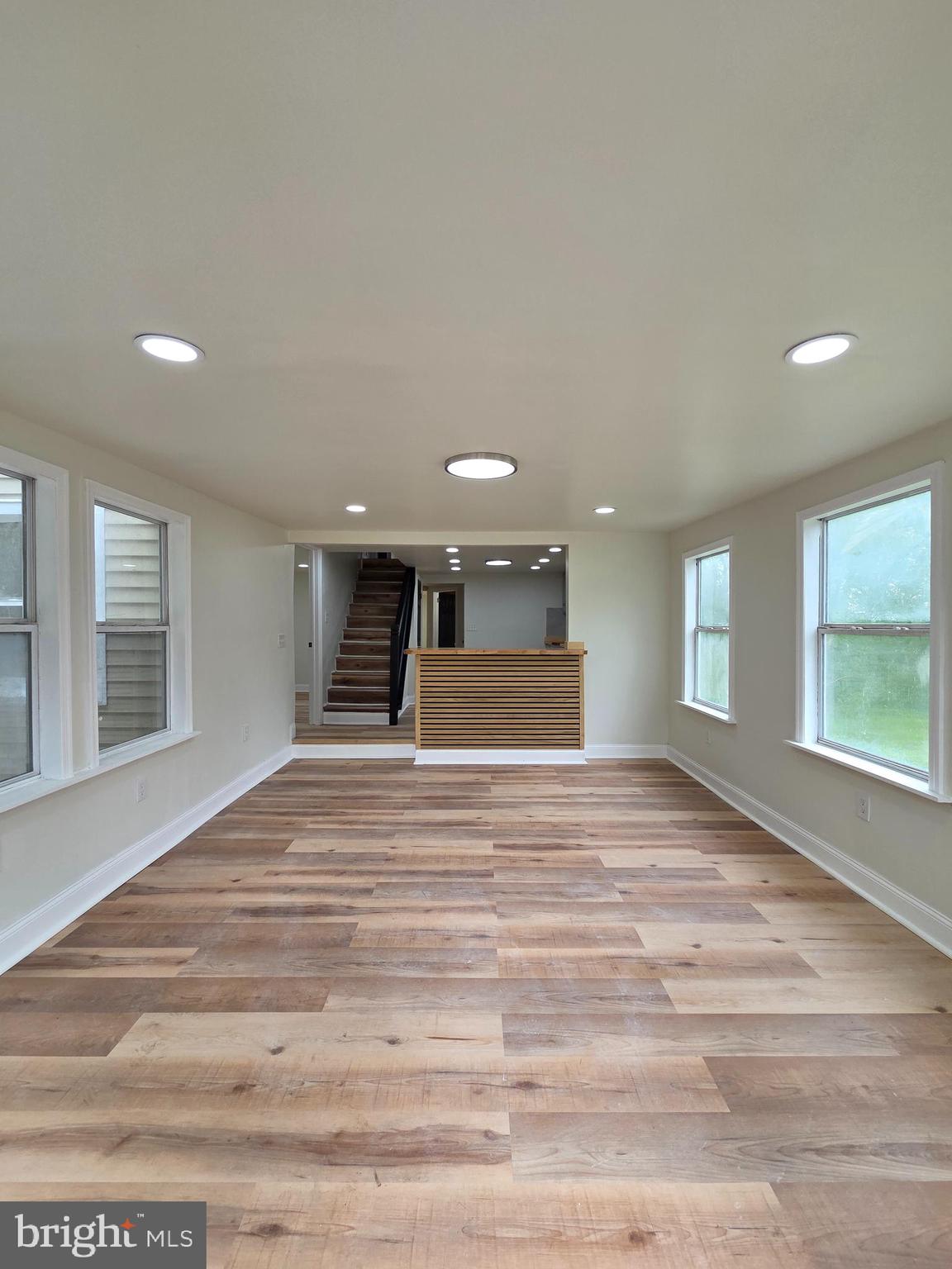 588 Blandon Road Fleetwood, PA 19522 - Photo 4 of 24
