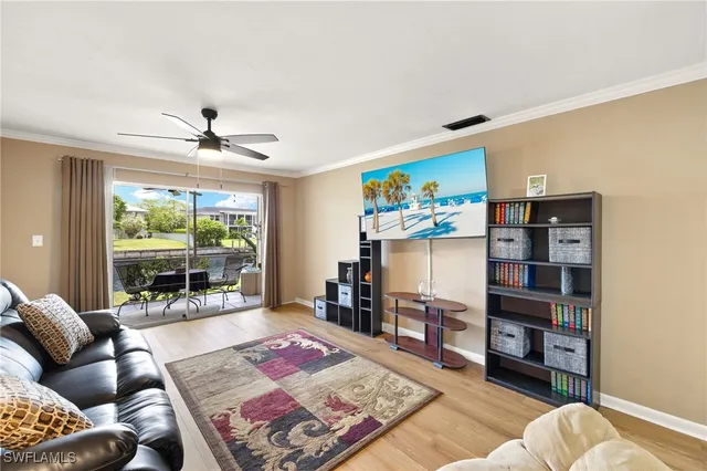 $179,000 | 909 Southeast 46th Lane, Unit 104, Cape Coral, FL 33904