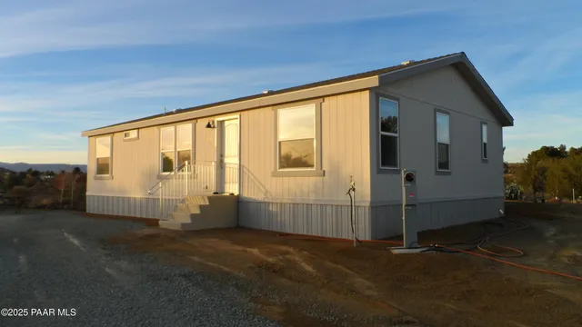 $409,000 | 20920 East Bright Sun Way, Mayer, AZ 86333