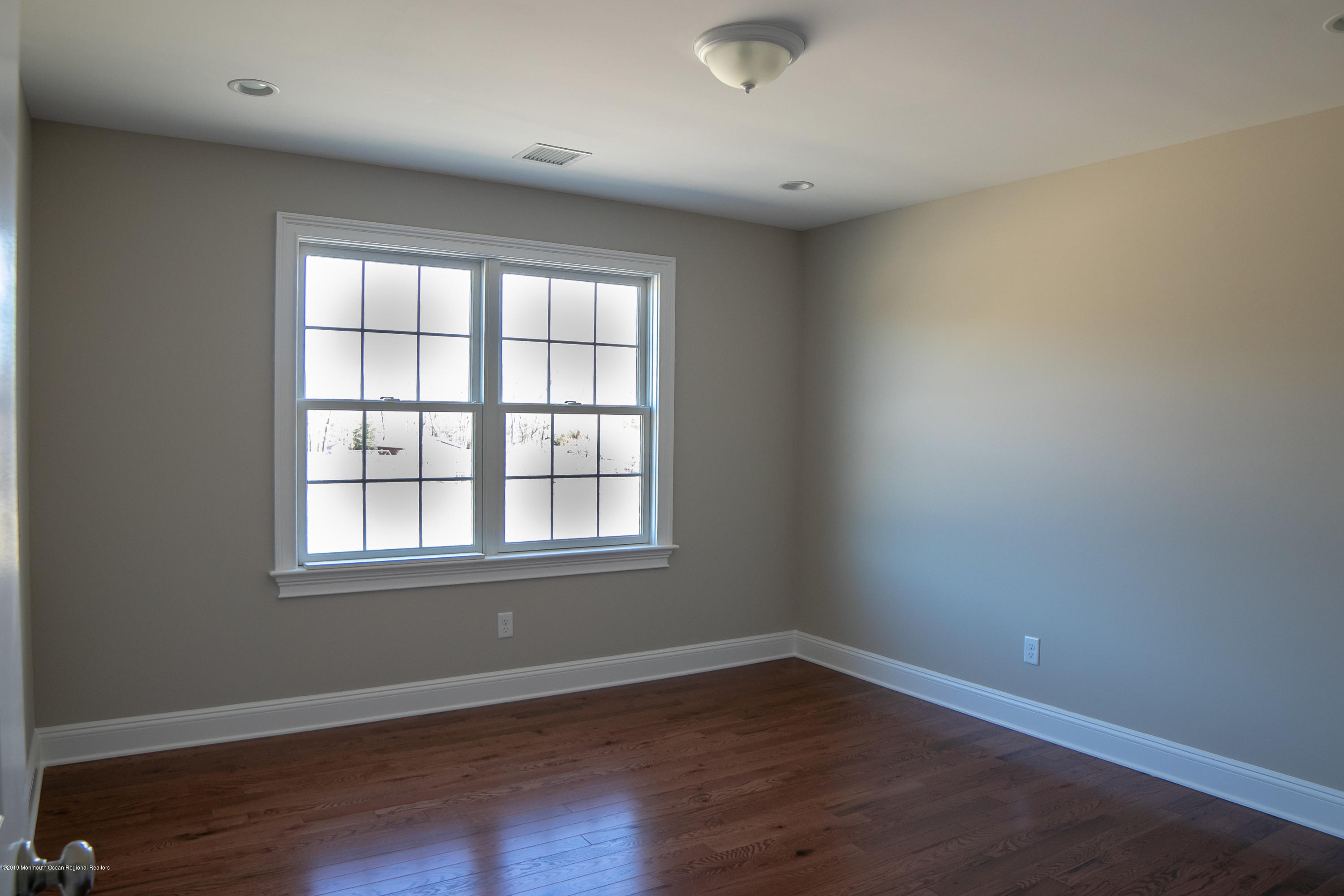 8 Princess Court Howell, NJ 07731 - Photo 16 of 30 Room