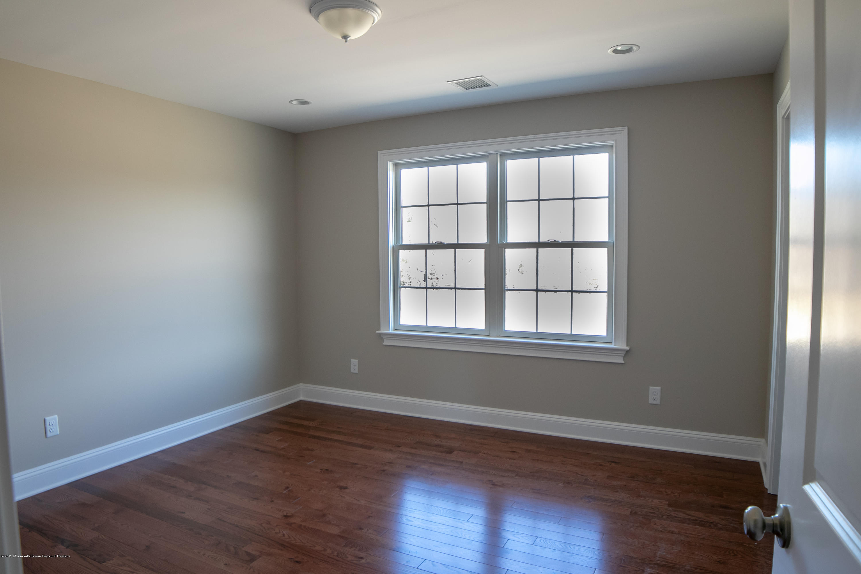 8 Princess Court Howell, NJ 07731 - Photo 18 of 30 Room