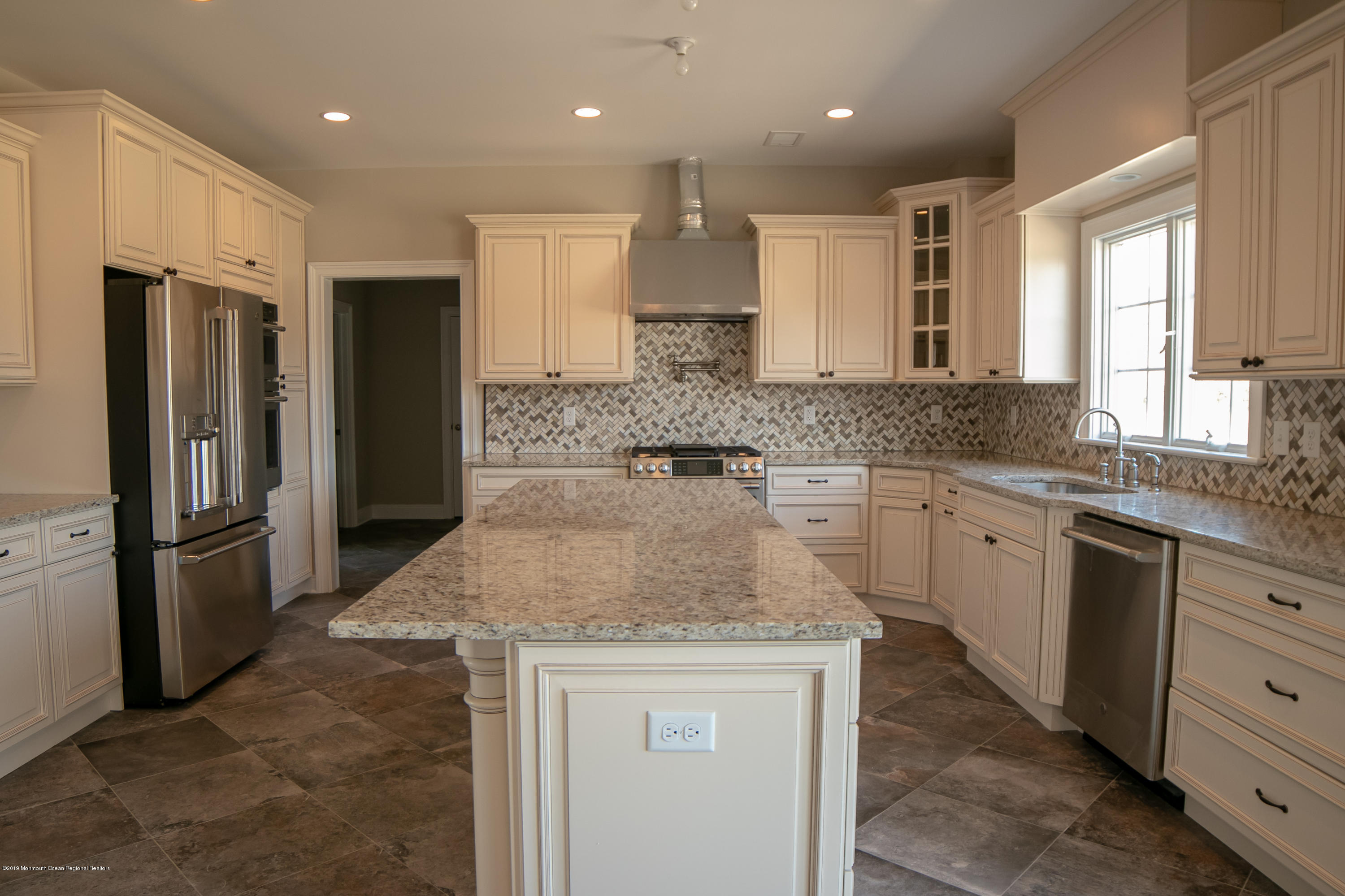 8 Princess Court Howell, NJ 07731 - Photo 7 of 30 Kitchen