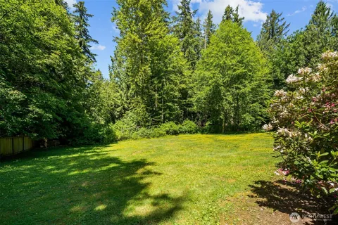 $1,195,000 | 23707 Northeast 63rd Place, Redmond, WA 98053