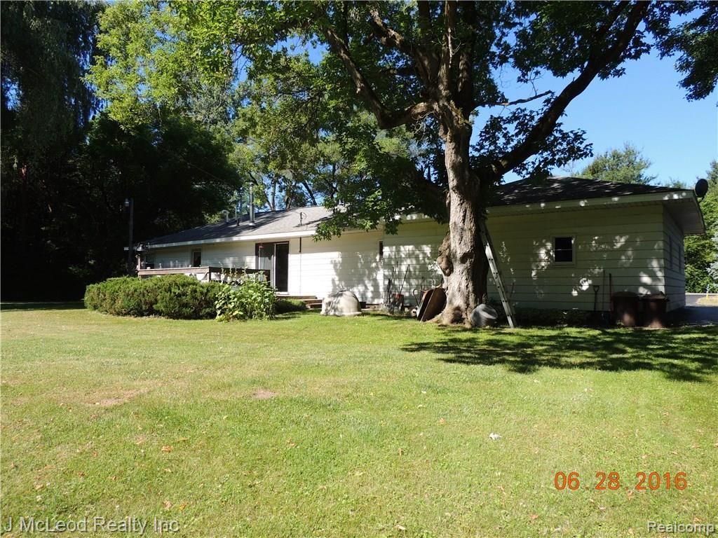 7853 Vassar Road Millington, MI 48746 - Photo 6 of 23 DSCN1742.JPG