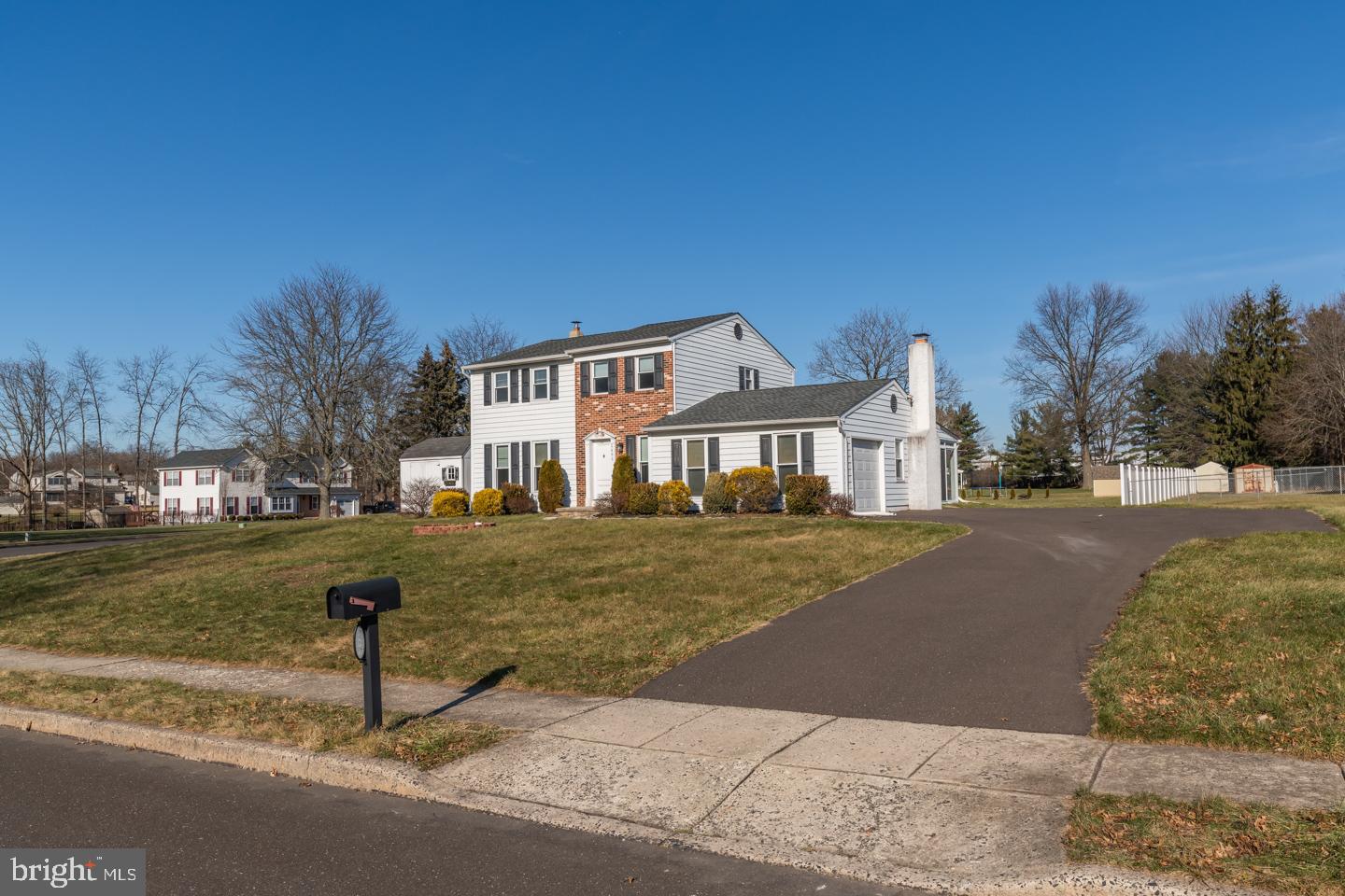2896 Valley Woods Road Hatfield, PA 19440 - Photo 2 of 27 Gallery Image 2