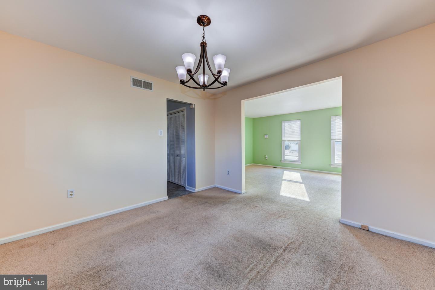 2896 Valley Woods Road Hatfield, PA 19440 - Photo 8 of 27 Gallery Image 8