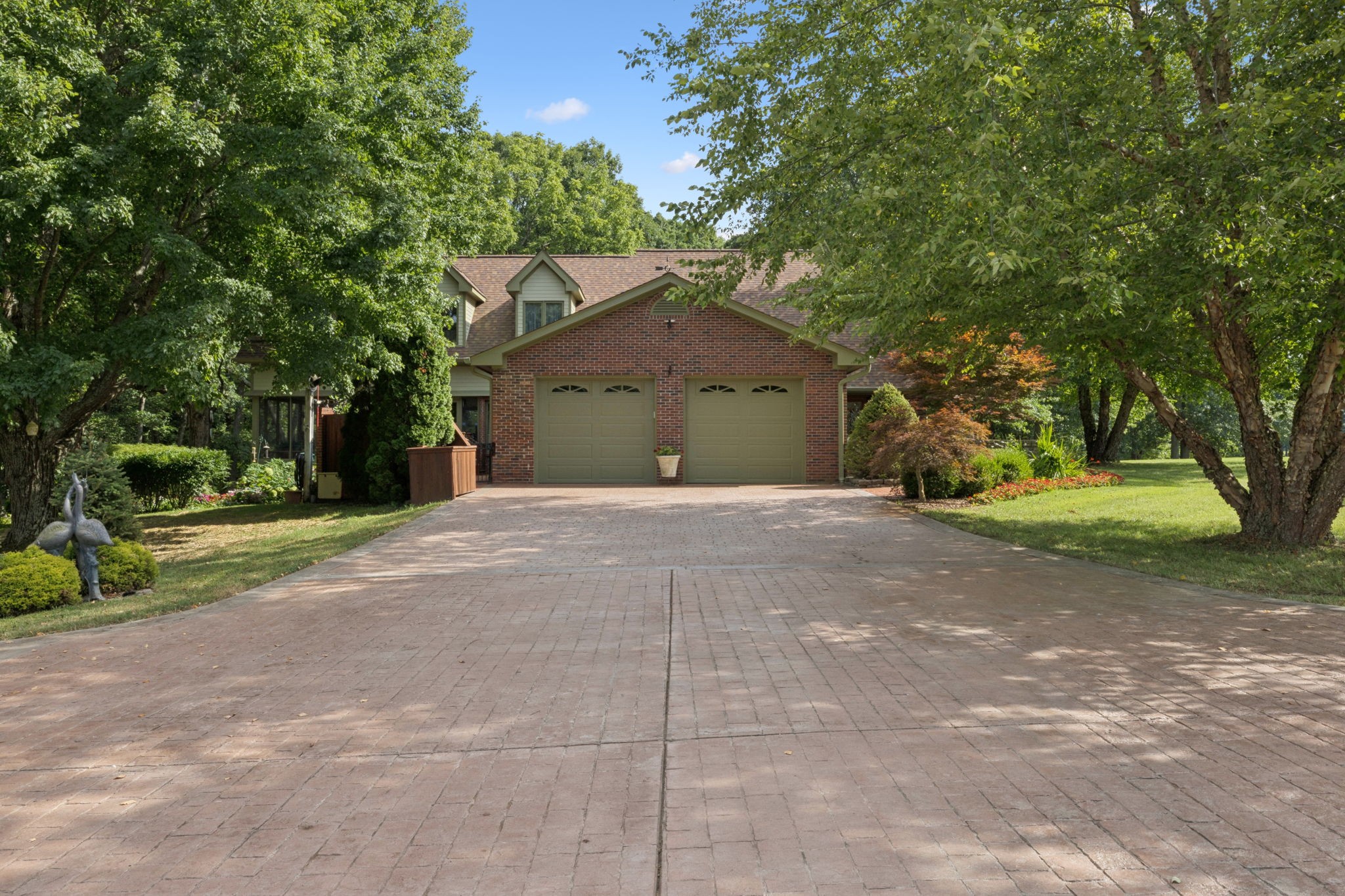 3225 Pinson School Road Greenbrier, TN 37073 - Photo 72 of 96 a front view of a house with a yard and garage