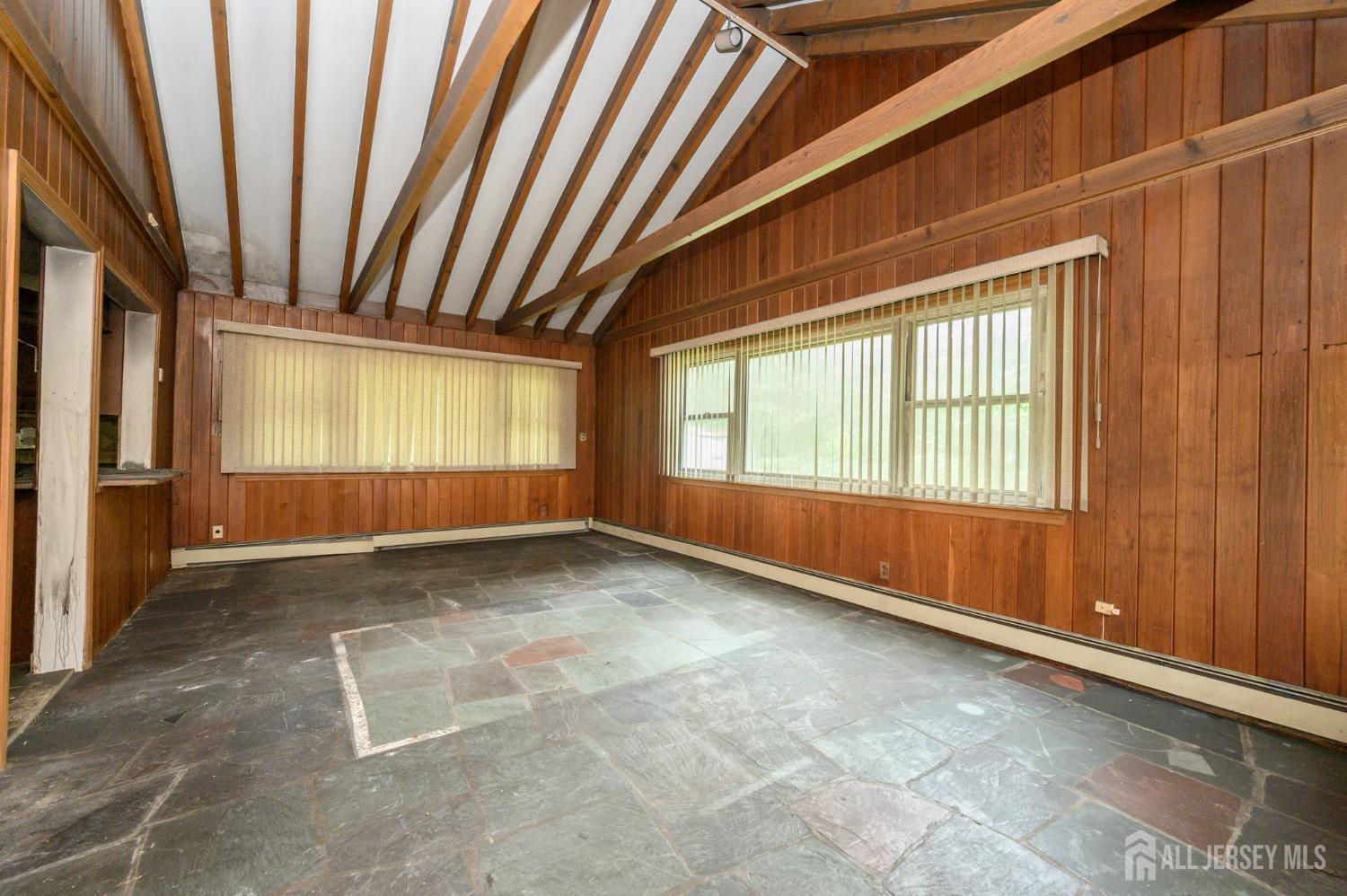 865 Norgate Drive Ridgewood, NJ 07450 - Photo 13 of 45