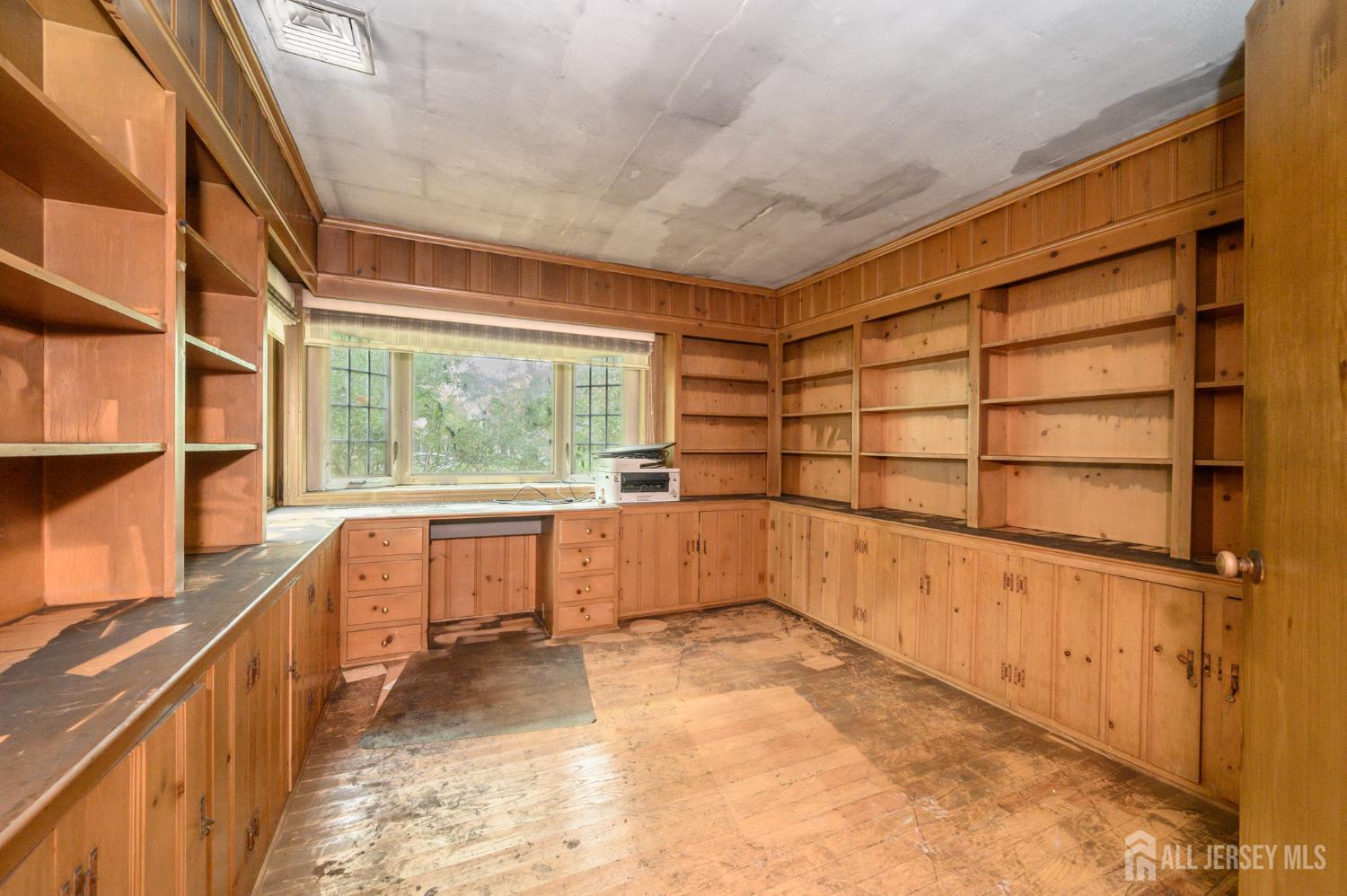 865 Norgate Drive Ridgewood, NJ 07450 - Photo 4 of 45