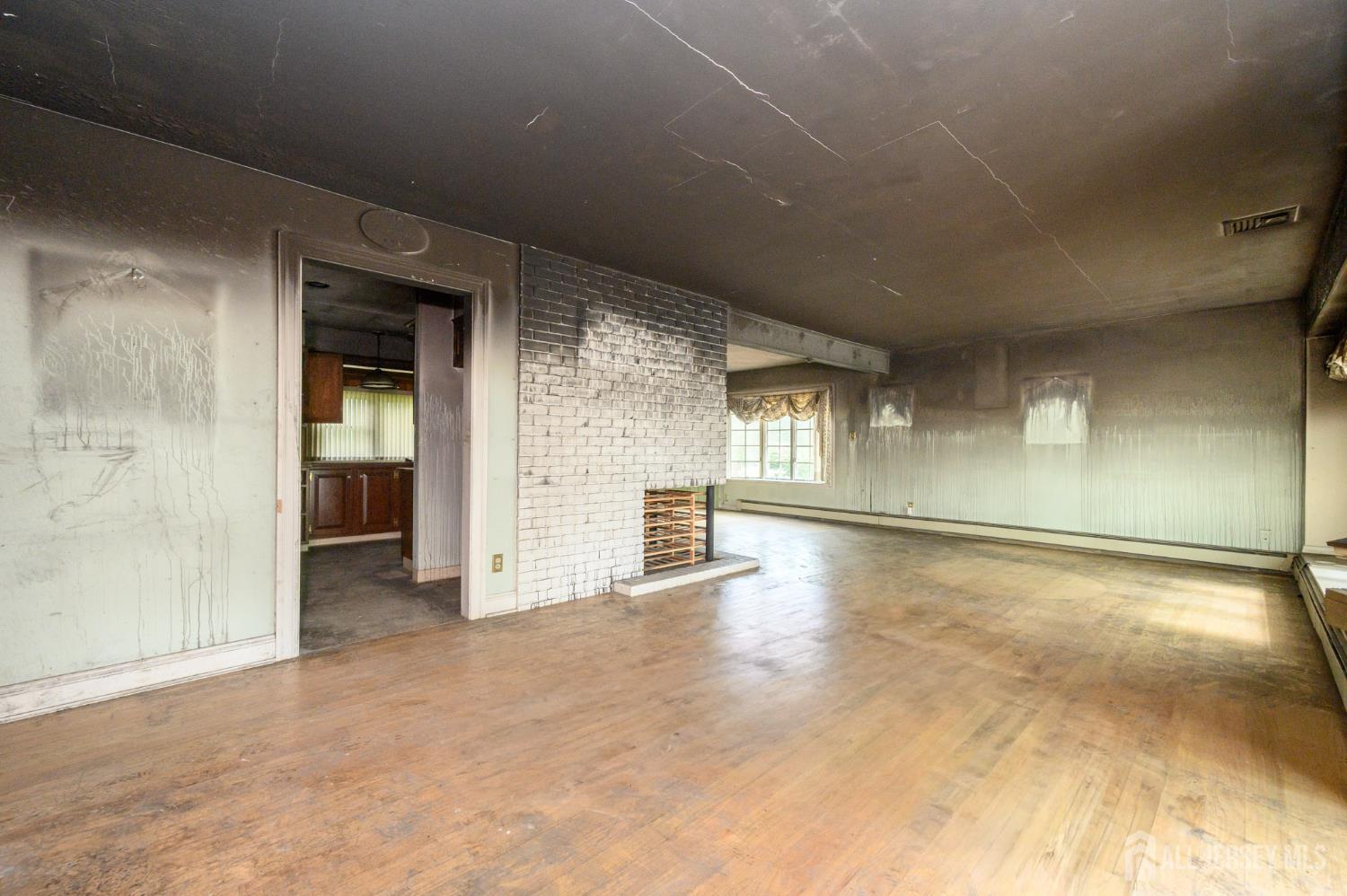 865 Norgate Drive Ridgewood, NJ 07450 - Photo 7 of 45