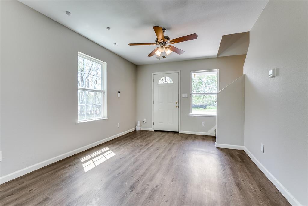 1306 Foley Street Dallas, TX 75223 - Photo 5 of 24