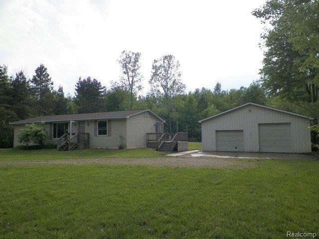 6400 Maple Road Vassar, MI 48768 - Photo 18 of 21 262-155474 - Front (3).JPG