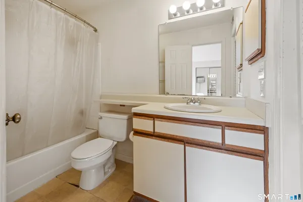 $169,000 | 118 Carriage Crossing Lane, Unit 118, Middletown, CT 06457