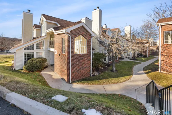 $169,000 | 118 Carriage Crossing Lane, Unit 118, Middletown, CT 06457