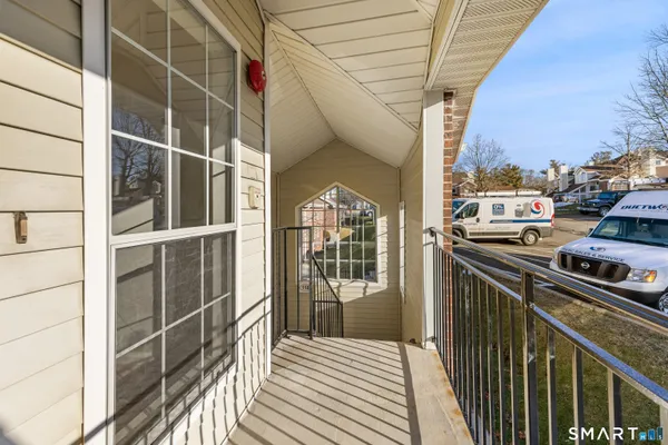 $169,000 | 118 Carriage Crossing Lane, Unit 118, Middletown, CT 06457