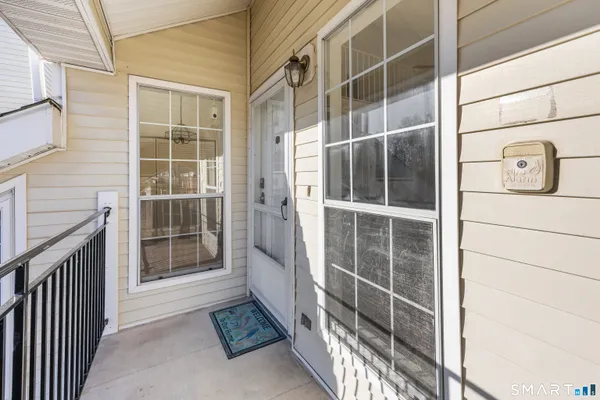 $169,000 | 118 Carriage Crossing Lane, Unit 118, Middletown, CT 06457