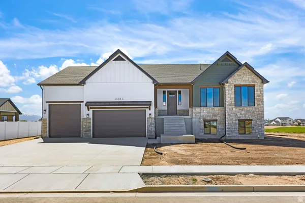 $819,900 | 2383 West 3000 North, Unit 80, Farr West, UT 84404