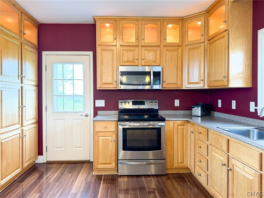 188 Frost Hill Road Plainfield, NY 13491 - Photo 10 of 48